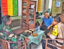 Sambangi Sekolah, Babinsa dan Bhabinkamtibmas Selipkan Pesan Kepada Kepala Sekolah.   
