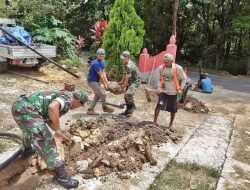 Babinsa Pimpin Kerja Bakti Pembuatan Saluran Air, Aliran Lancar Masyarakat Senang